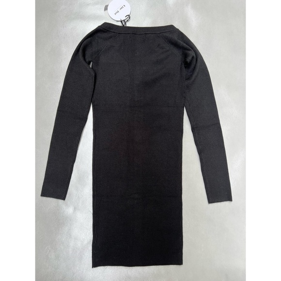 Line & Dot Button Up Knit Dress - Picture 3 of 4